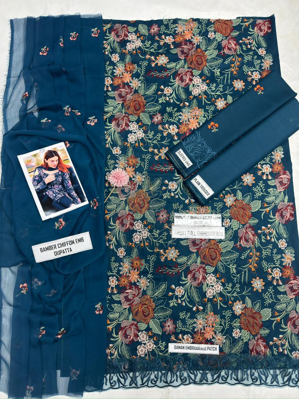 3-piece heavy embroidered lawn suit by Bareeze.