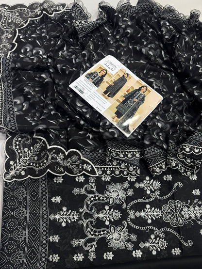3-piece embroidered suit by Zareen from the Hajra Imaan collection.