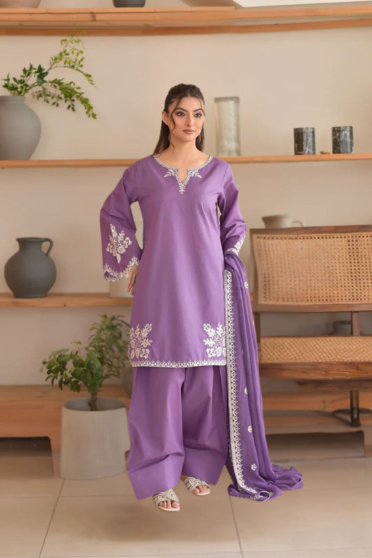 Aneela's 9023 – Dhanak Embroidered Winter 3-Piece Suit