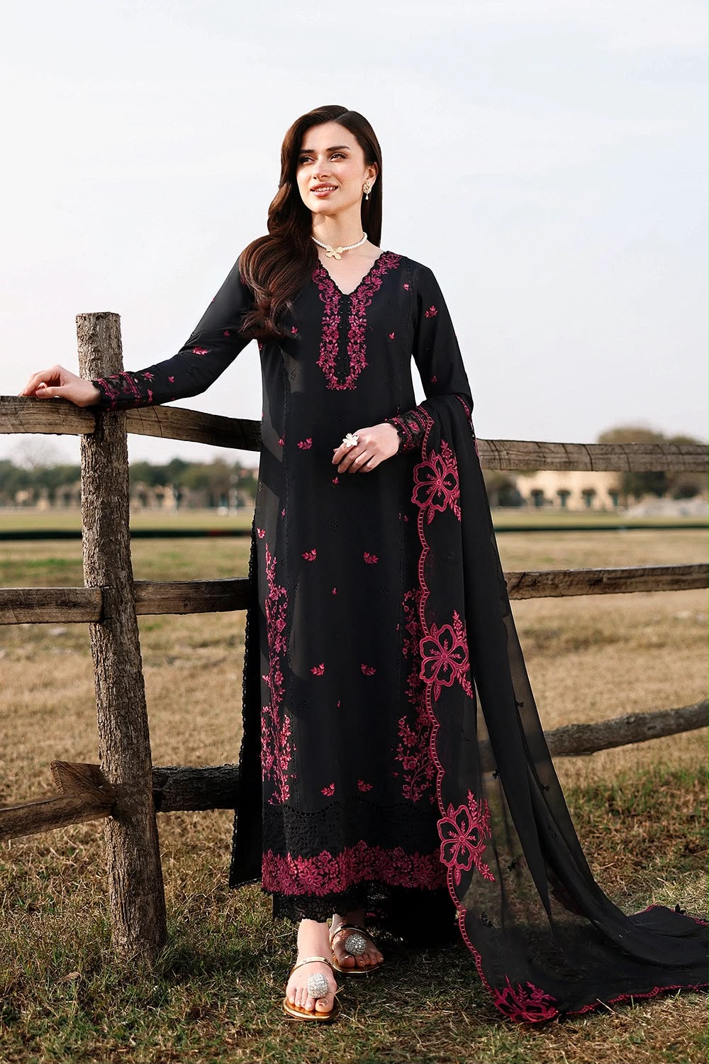 Azure 9017 Dhanak Embroidered Suit – Black | Winter Collection 2026-27