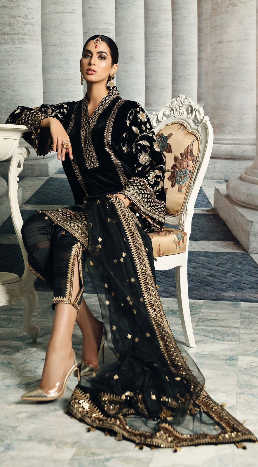 ANAYA Ready-to-Wear Embroidered Velvet 3-Piece Suit