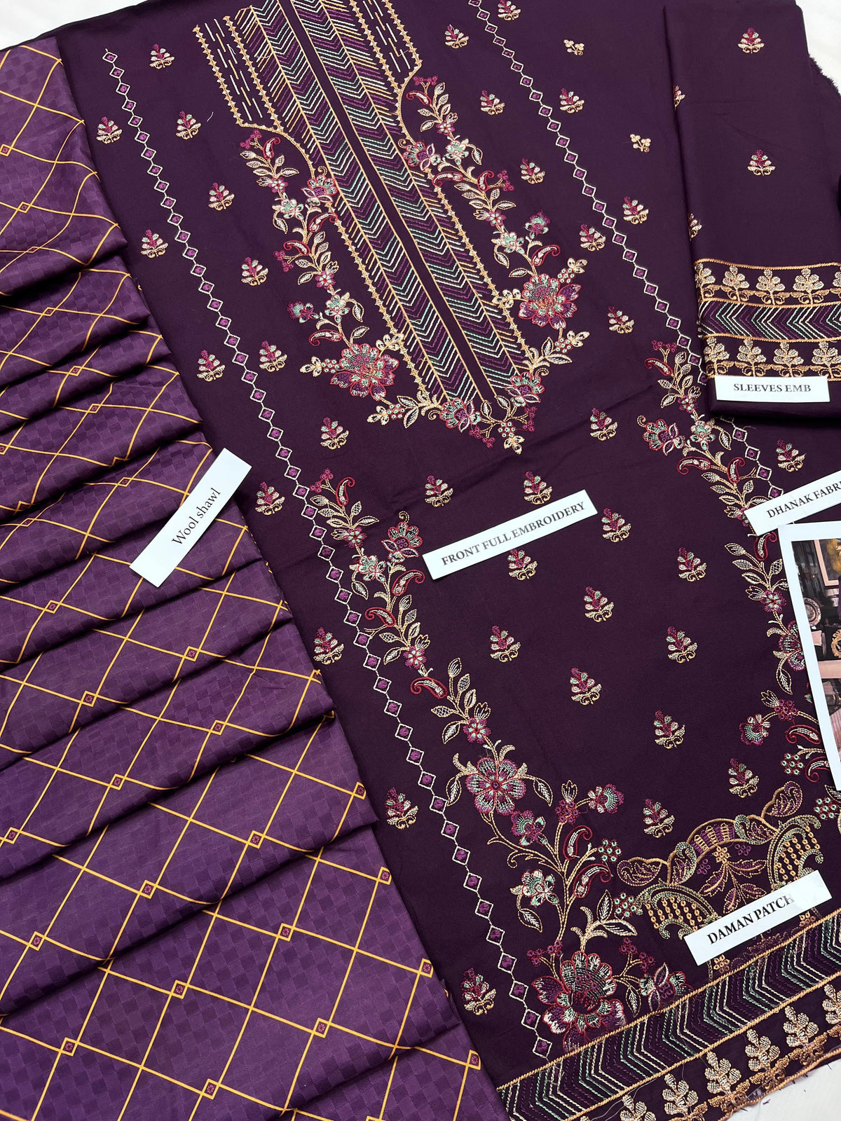Asim Jofa 1306 Airjet Dhanak 3-Piece - Daman Patch and Sleeves Embroidery close-up