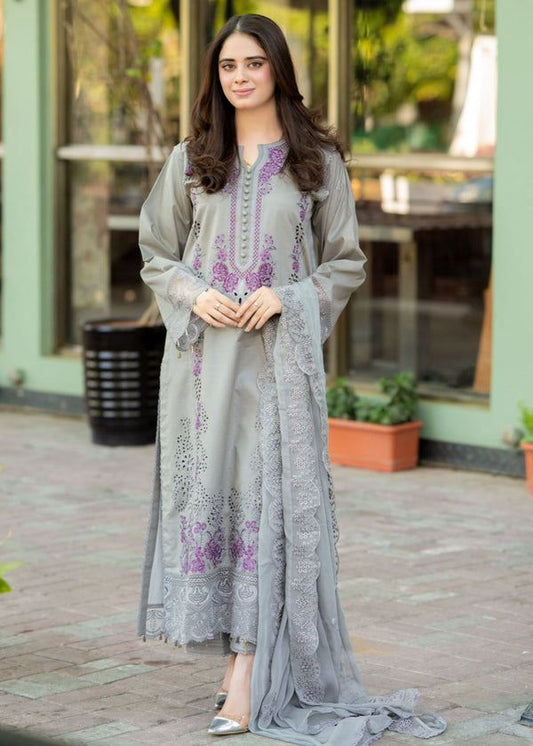 Mushq Winter Collection FF-3086 | 3-Piece Chikenkari Embroidered Dhanak Suit