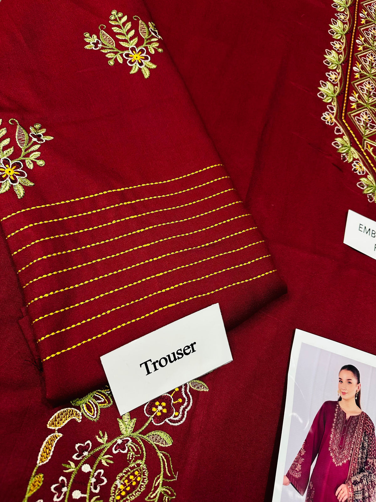 IZNIK Luxury Embroidered Dhanak Marina 3-Piece Suit – Maroon
