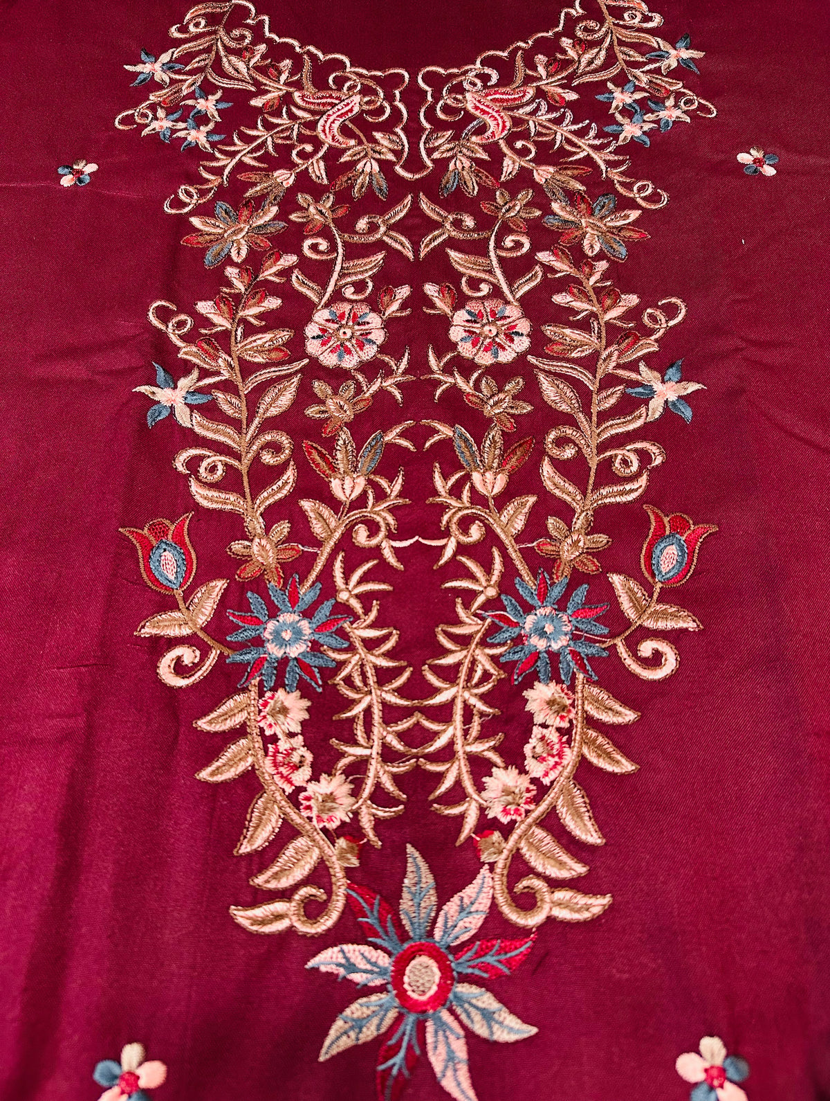 IZNIK TFS 139 Luxury Embroidered Dhanak 2-Piece Suit – Maroon