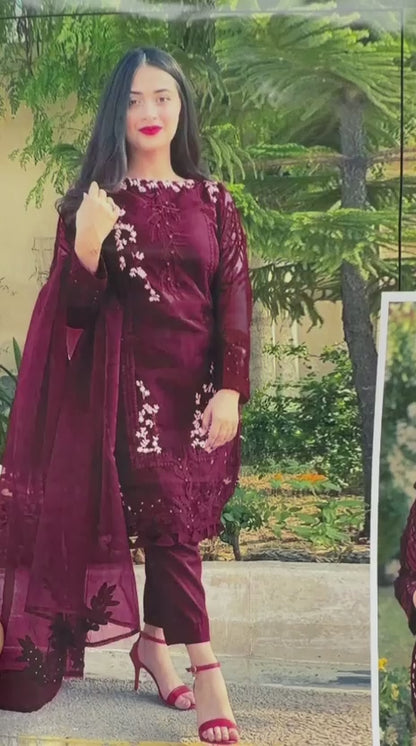 Agha Noor Winter Collection FF-3061C – 3PC Embroidered Dhanak Suit (Dark Green)